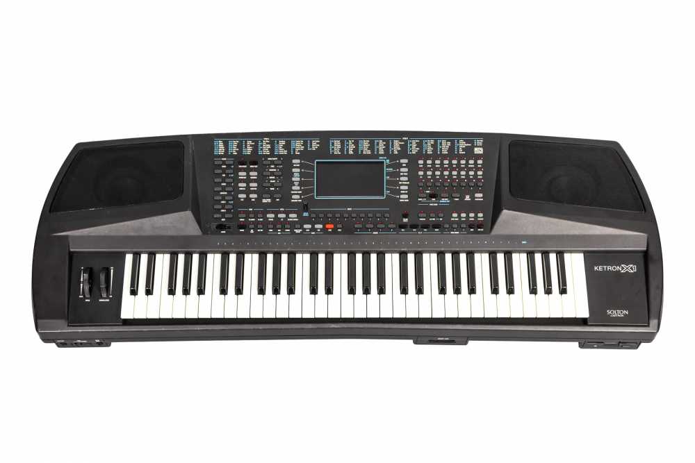Ketron X1 - keyboard