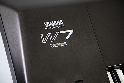 Yamaha W7 - syntezator