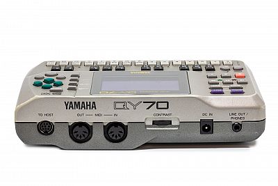 Yamaha QY 70 - sequencer