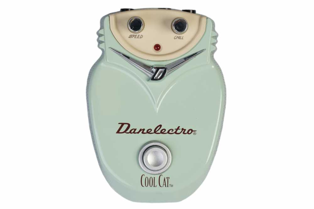 Decybelix: Danelectro Cool Cat Chorus