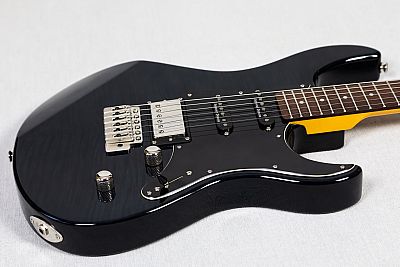 Yamaha Pacifica 612 VII FM TBL