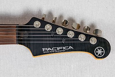 Yamaha Pacifica 612 VII FM TBL