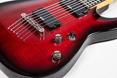 Schecter Demon 7