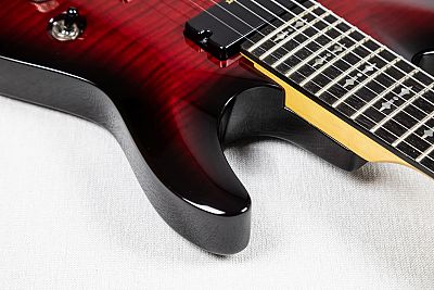 Schecter Demon 7