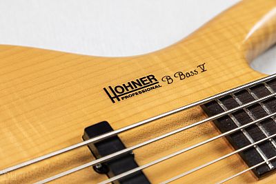 Hohner B Bass V