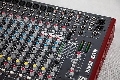 Allen & Heath ZED 22 FX