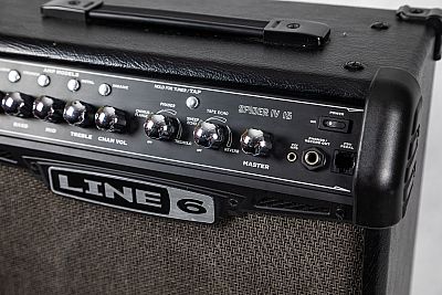 Line 6 Spider IV 15