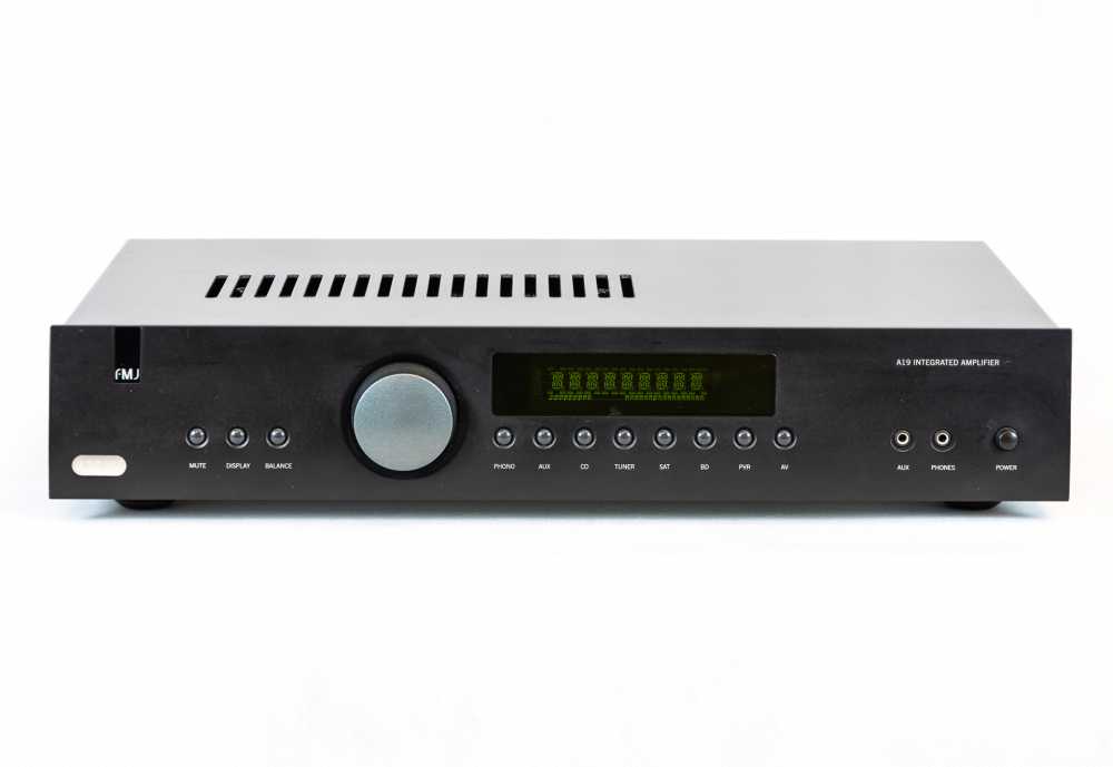 Decybelix: Arcam FMJ A 19