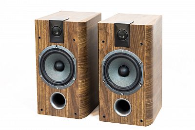 Focal Chorus 706