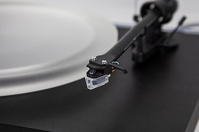 Pro Ject Debut III