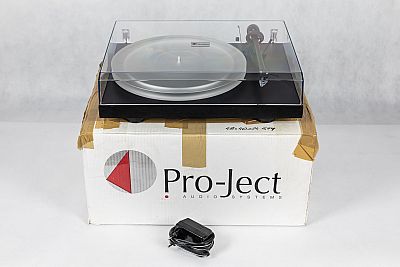 Pro Ject Debut III